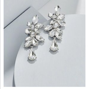 Olive+Piper Valentina statement earrings